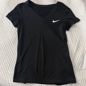 Nike Women's Black Short Sleeve V-Neck Tee